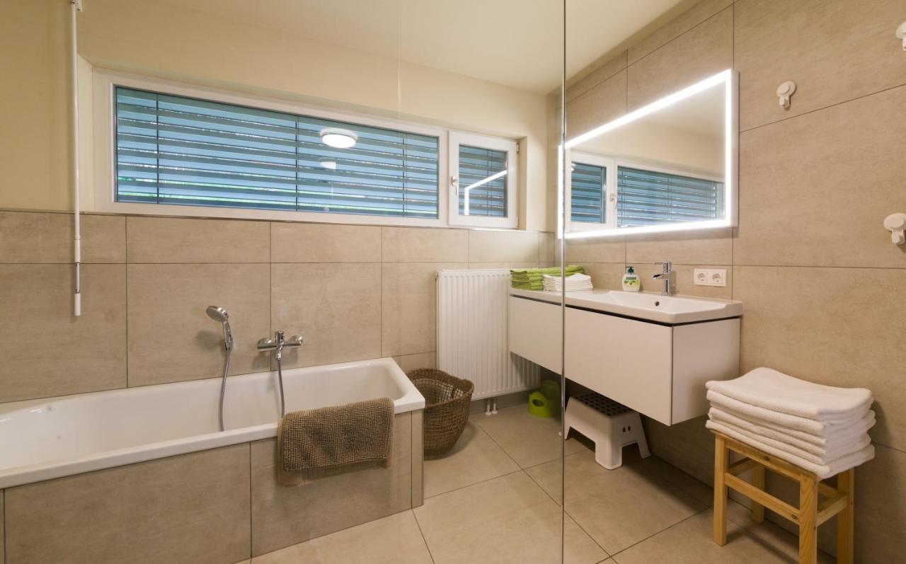 Ferienhaus Casa Sol Klagenfurt am Woerthersee ภายนอก รูปภาพ